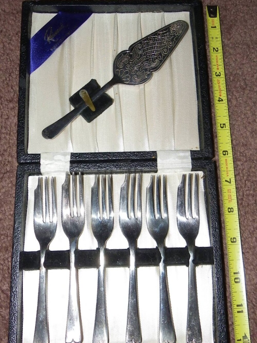 SHEFFIELD ENGLAND RAIMOND FORK AND SERVER DESSERT SET